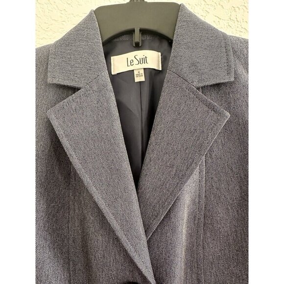 Le Suit Women's Blazer Jacket Size 4 Chambray Blue 3-Buttons Career Officewear‎ - Picture 3 of 9